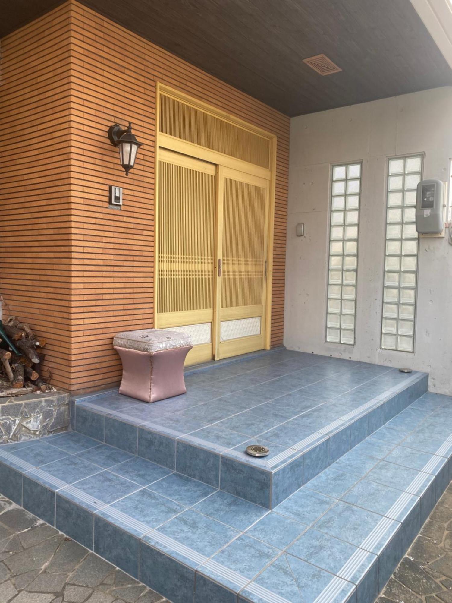 Apartament Joyful Rose Ginowan Zewnętrze zdjęcie
